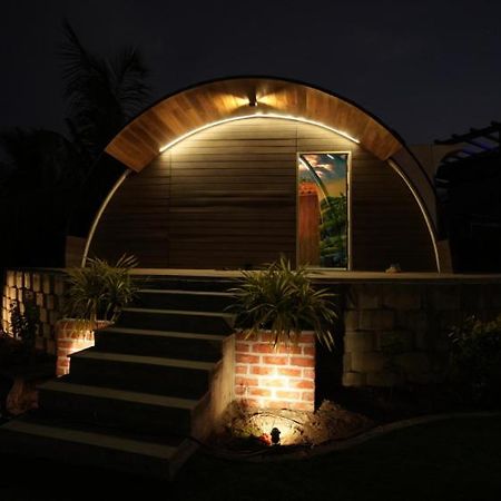 Palm Beach Resort Valsad Exterior foto